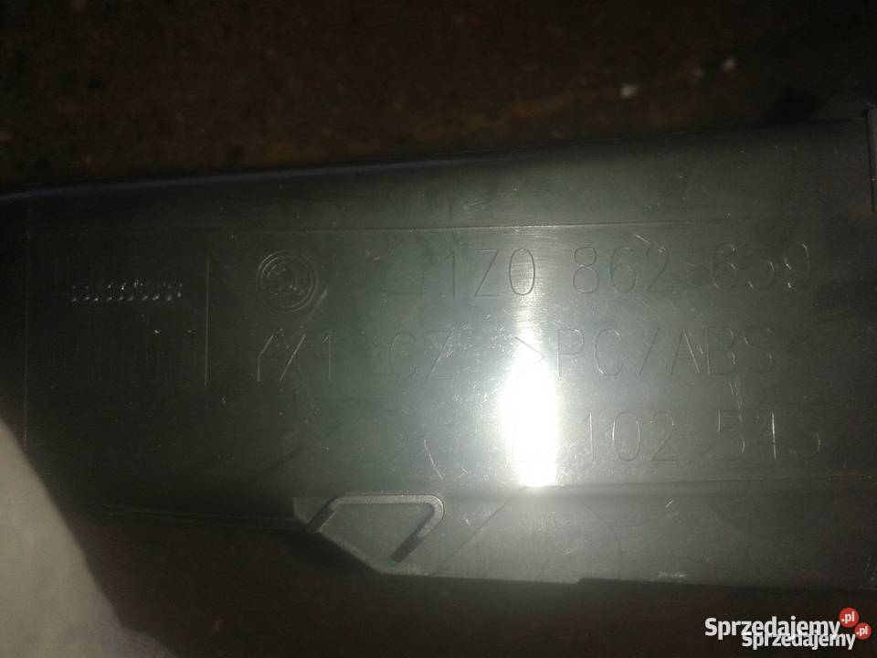 SCHOWEK PÓŁKA PANELU ŚRODKOWEGO SKODA OCTAVIA II Ozorków