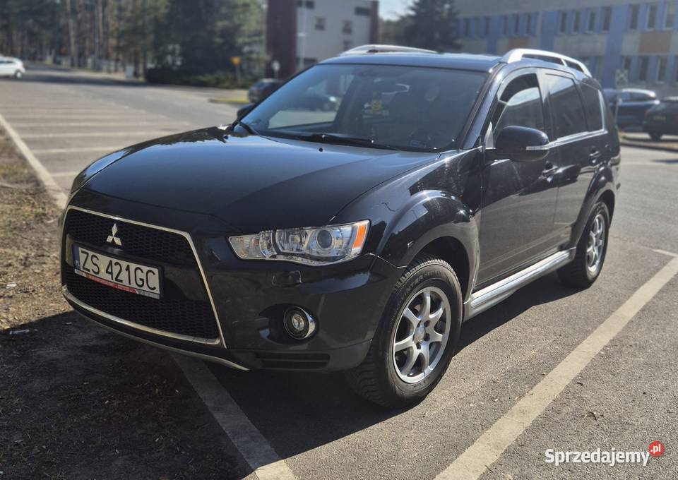 Mitsubishi Outlander 22 DiD 156 super stan elektrycznie ustawiane fotele Nowogard
