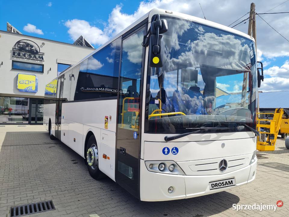 Autobus podmiejski MercedesBenz Intouro ASR (kontrola trakcji)  Dąbrowa Tarnowska