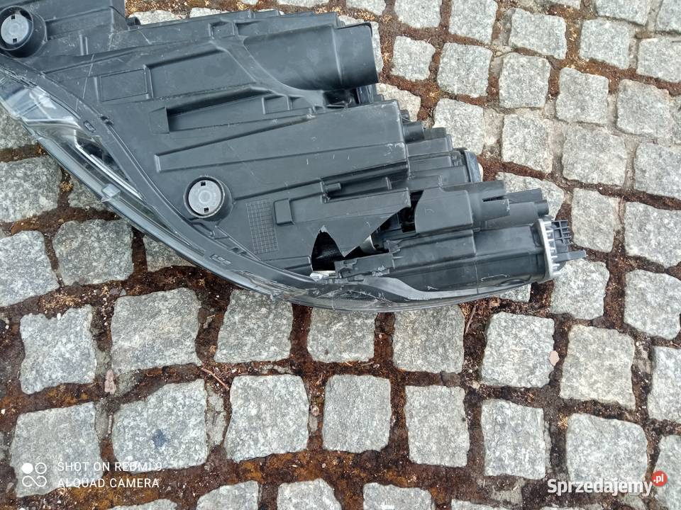 Ford Kuga MK3 lampy przednie uszkodzone osobowe Lampy przednie Bełsznica
