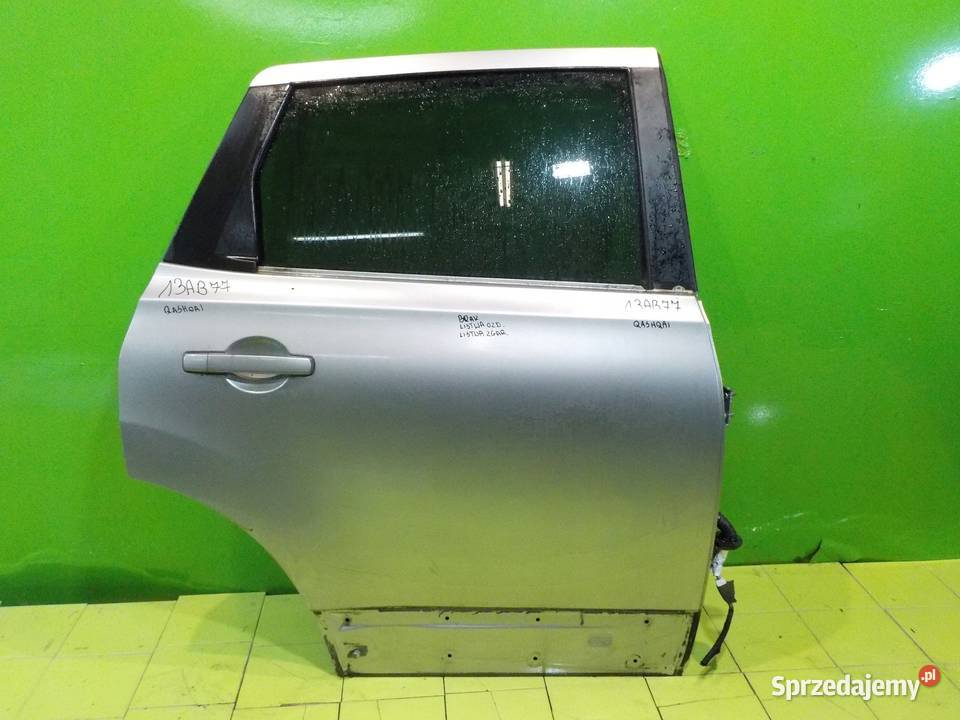 NISSAN QASHQAI J10 I 2 09r drzwi prawe tyl Suków