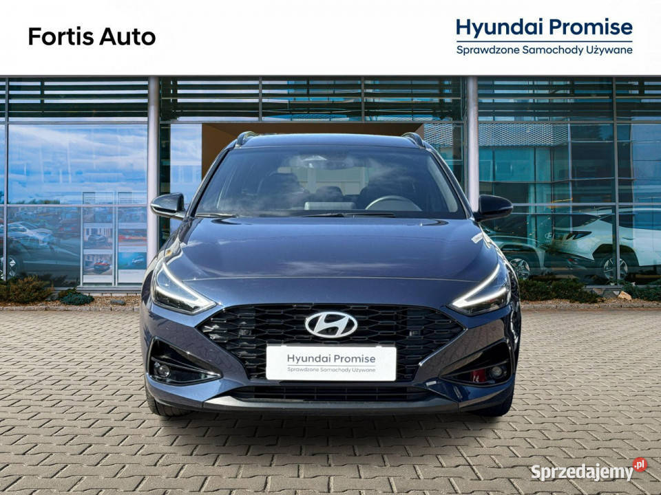 Hyundai i30 10 TGDI 7DCT 100 Salon Serwis ASO granatowy sprzedam