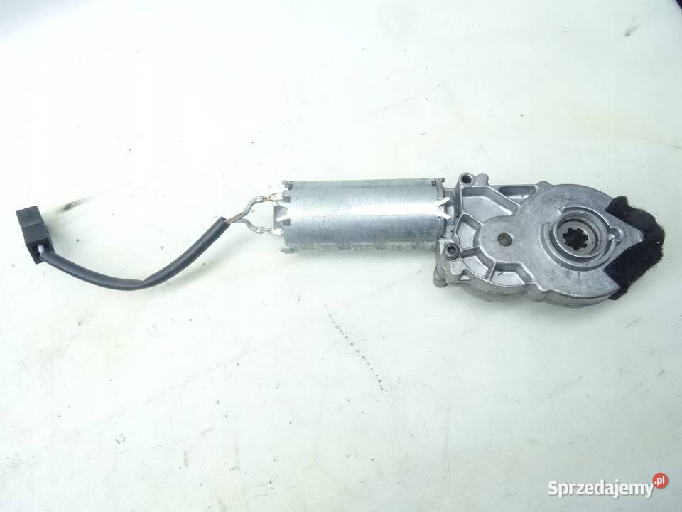 AUDI A8 D2 9402 SILNICZEK REGULACJI FOTELA PRAWY osobowe Przemęt sprzedam