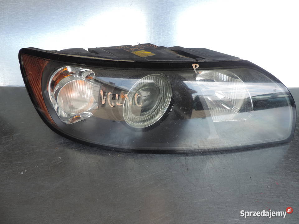 VOLVO V50 S40 II LAMPA PRAWY PRZÓD 30698874 małopolskie Nowy Sącz