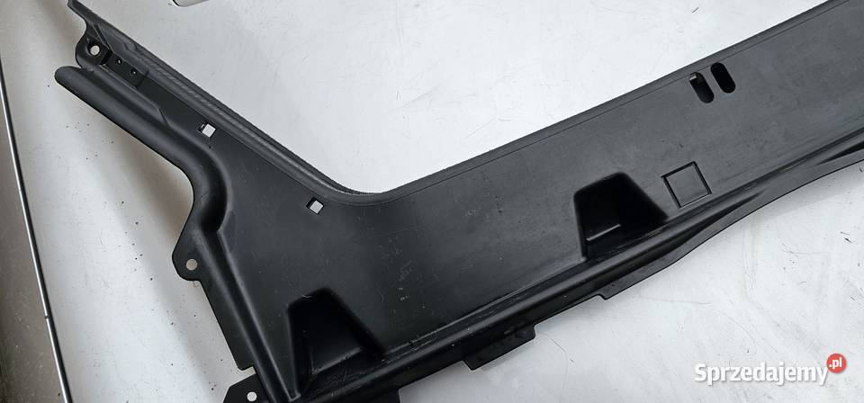 Osłona pasa tył mercedes w202 sedan 2026905825 Zbąszyń