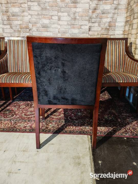 Piękny zestaw foteli gabinetowych 8 sztuk Sandomierz sprzedam