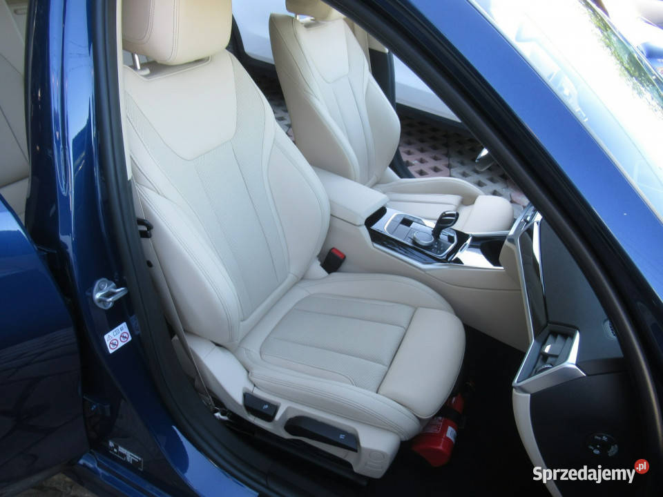 BMW 320 BEZSZKODOWY xDrive Luxury Line NAVI Warszawa sprzedam