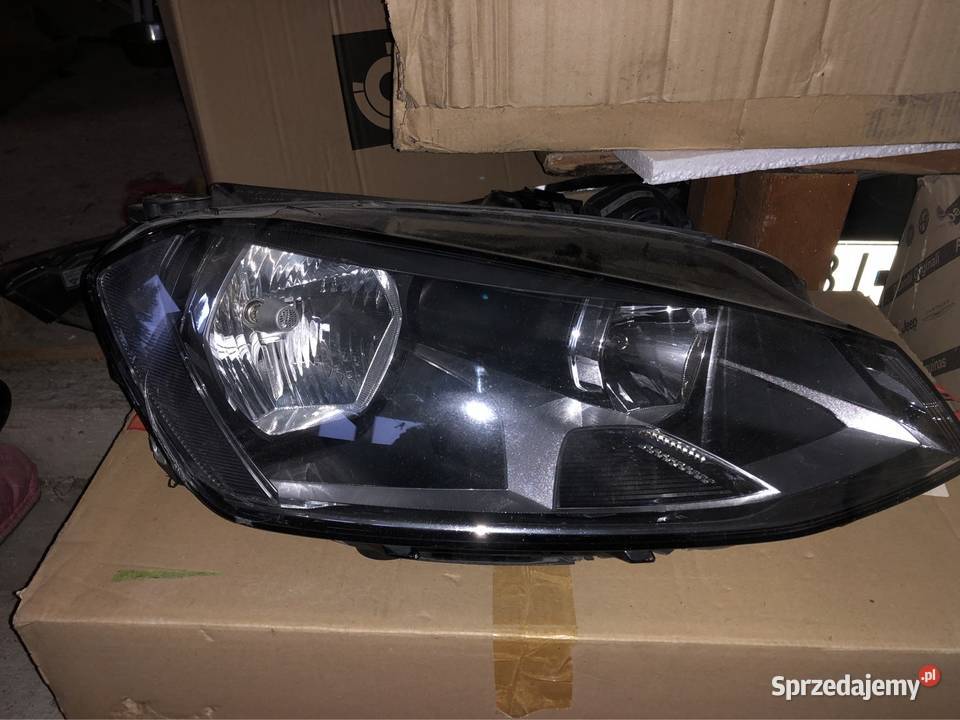 Lampa przód przednia prawa VW GOLF VII 2012 sprzedam