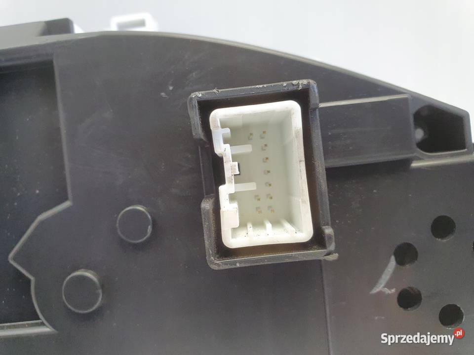 Volvo V60 S60 II 20 D LICZNIK Zegary 31453089 Chełm