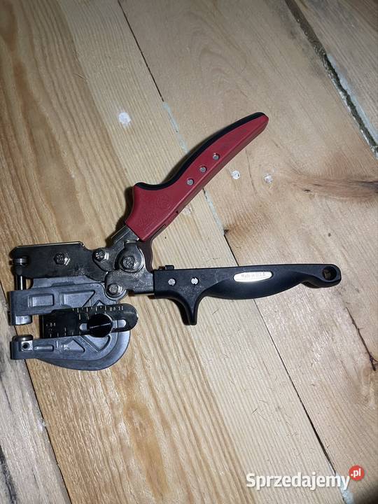 Dziurkacz do blachy Malco HP18KR podlaskie