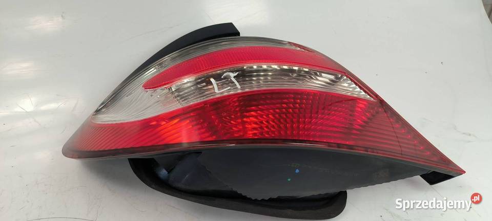 LAMPA LEWA TYŁ MERCDESBENZ C 160 Lipno