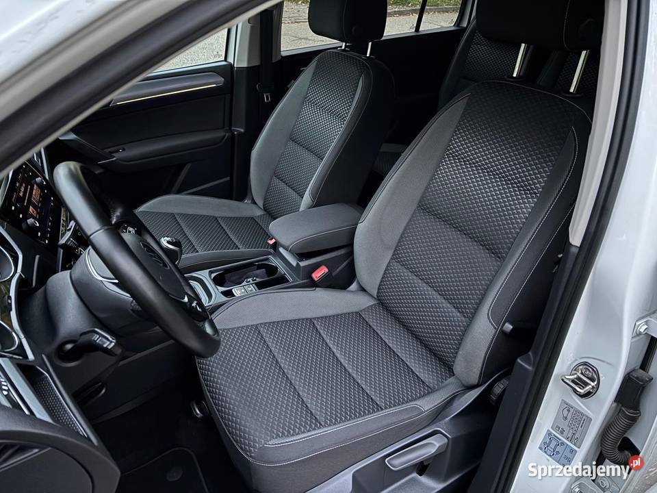 Volkswagen Touran mały przebieg śląskie Wodzisław Śląski