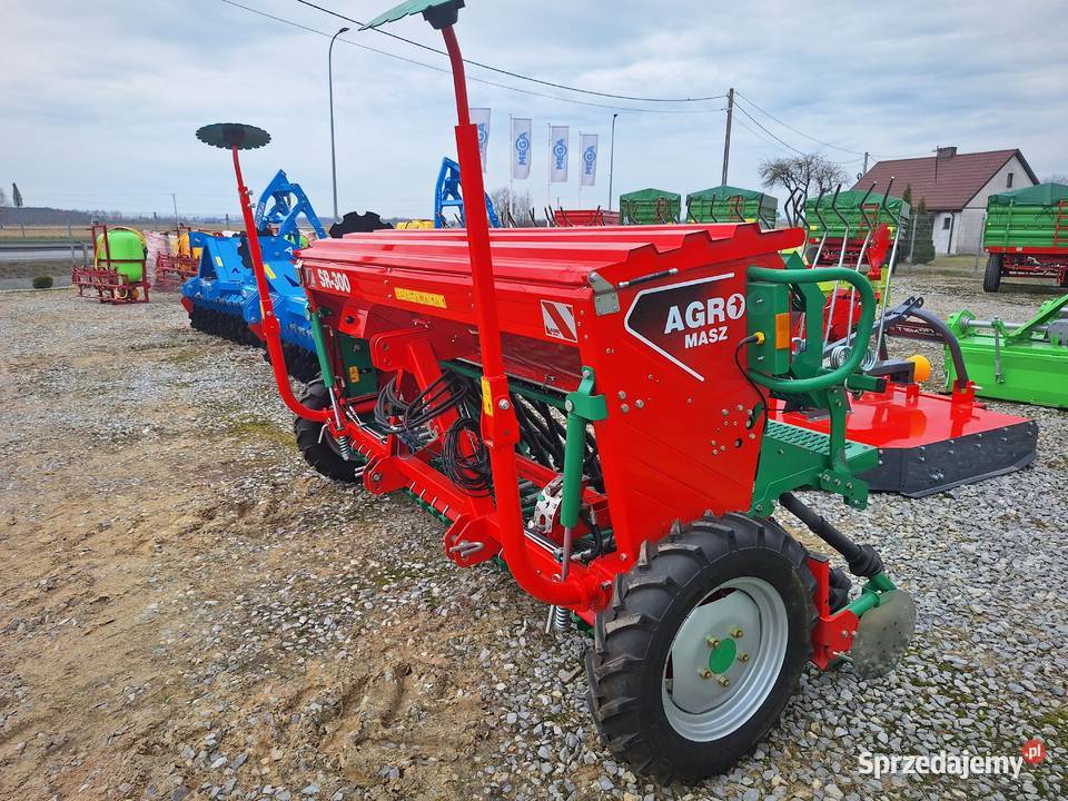 Siewnik zbożowy AgroMasz SR 300 SR 250 Meprozet Łuków