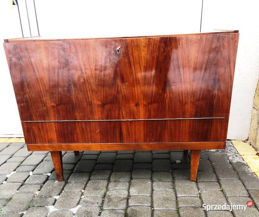 Komoda schowek na pościel bieliżniarka 1970 PRL Kalwaria Zebrzydowska