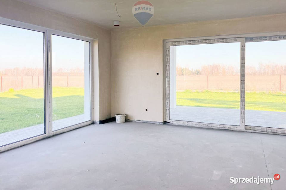 Dom 282m2 Bronisławów k Bożej Woli wolnostojący