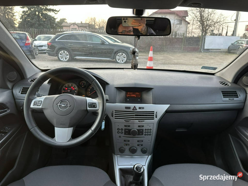 Opel Astra 16 115KlimaSalonPLWymienione rozrząd elektryczne lusterka Warszawa