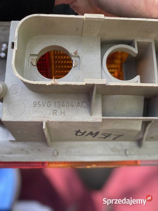 NOWA Oryginalna Lampa Tylna Prawa Ford Transit prawe