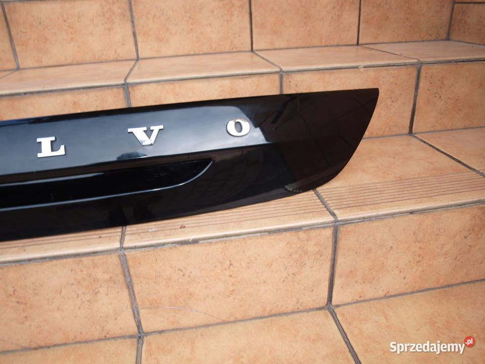 Volvo V40 blenda listwa na klape tył 2012 2020r Kalisz sprzedam