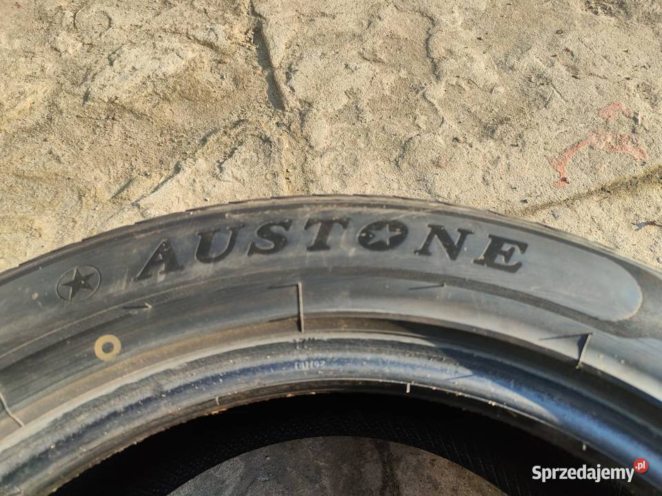 Komplet opon 4 sztuki AUSTONE 22555 R17