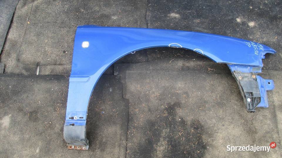 AUDI A4 S4 B5 99r błotnik prawy przód