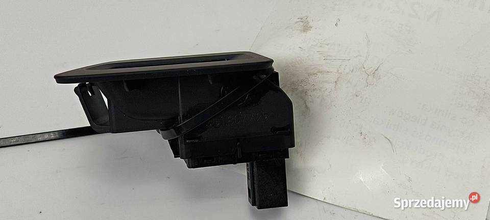 PRZYCISK VOLKSWAGEN PASSAT B8 RLINE 3G0959831 Lipno