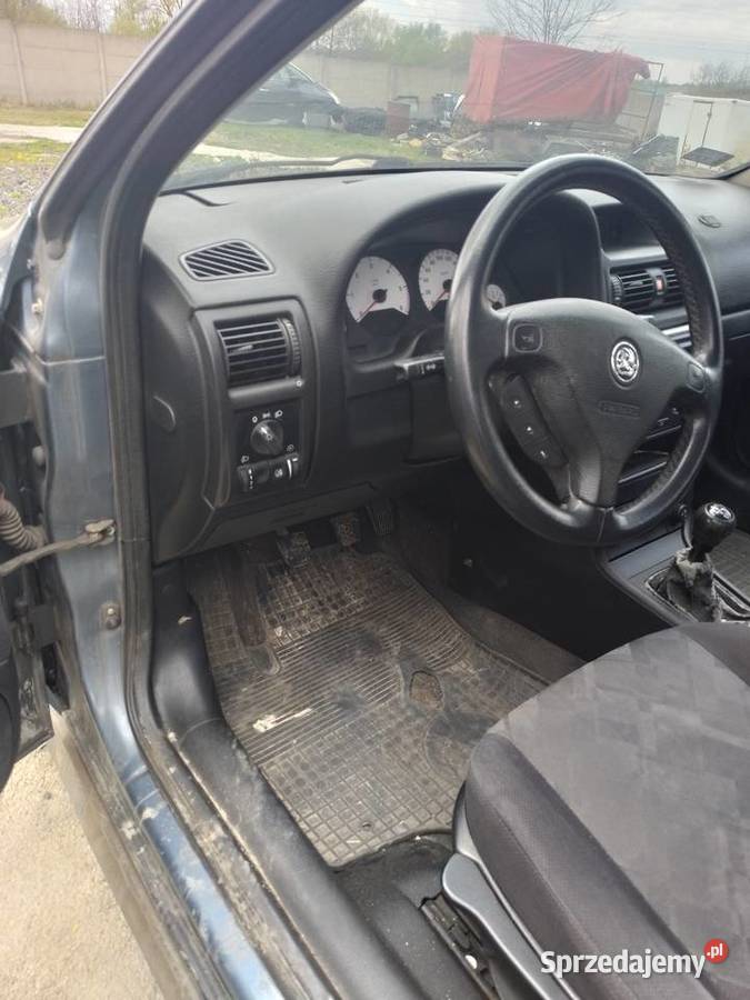 Opel astra stan manualna
