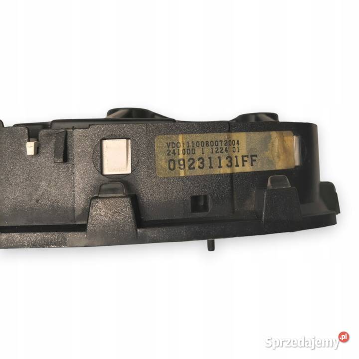 LICZNIK ZEGARY 09231131FF Opel Astra G 16 18 22 osobowe Części samochodowe Chełm