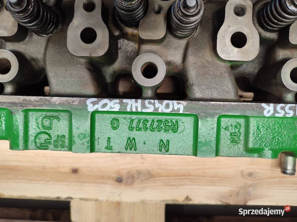 Głowica silnika R527377 John Deere 6135R