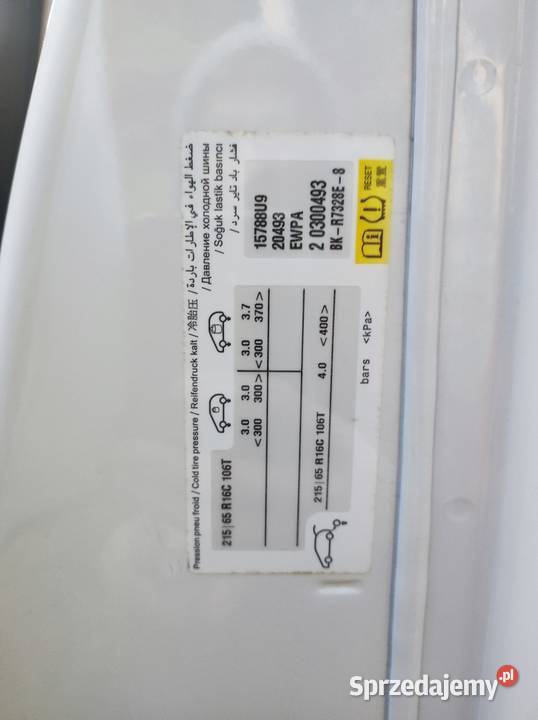 Opel Vivaro furgon blaszak 2020 manualna sprzedam