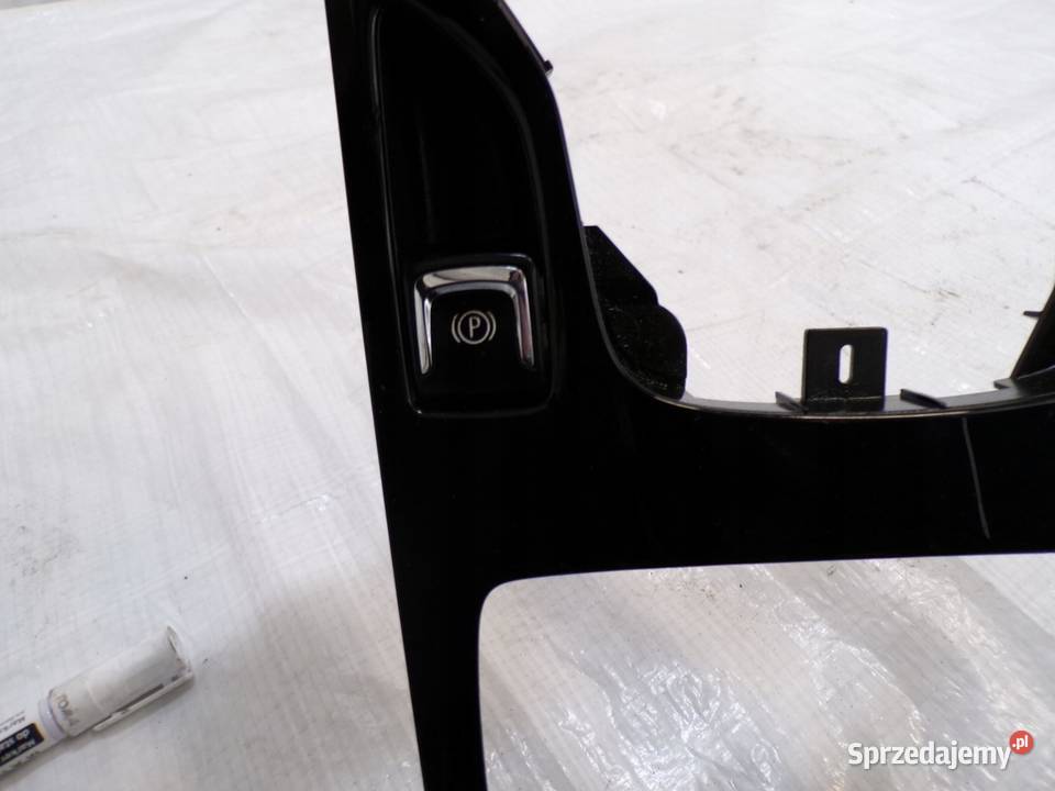 Opel Insignia B ramka lewarka biegów panel osobowe Panele sterowania, przełączniki sprzedam