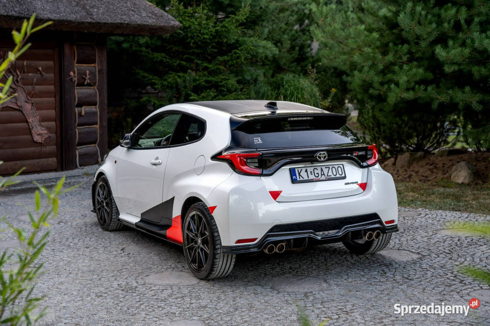 Toyota Yaris GRFour W2C 16 Turbo 261 Pakiet GR Ropczyce