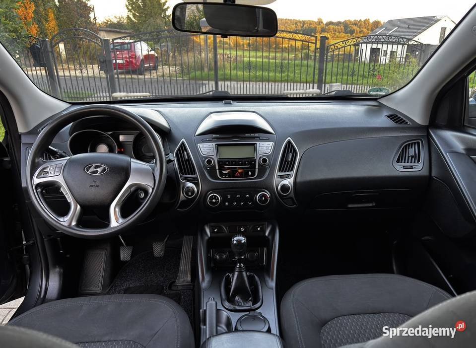 Hyundai ix35 16 135 2010 Bezwypadkowy Mały Sławków sprzedam