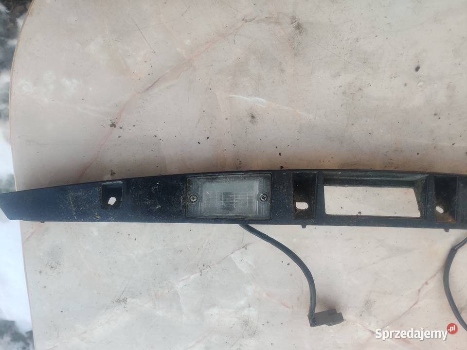 Blenda klapy tył tylna bagażnika lampki