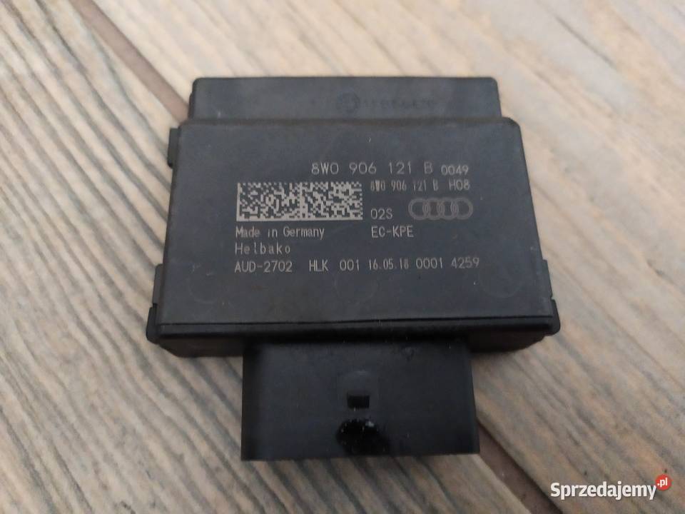 Sterownikmoduł pompy paliwa 8W0906121B Audi A4