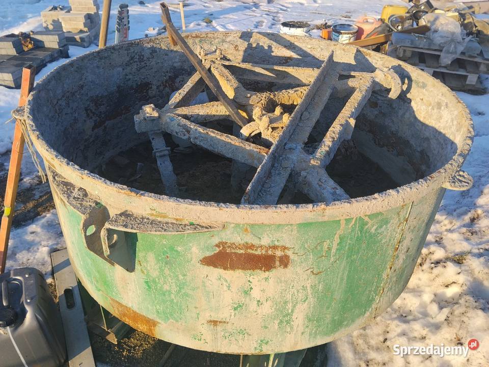 Mieszalnik do betonu hydrauliczny Rok produkcji 2024 sprzedam