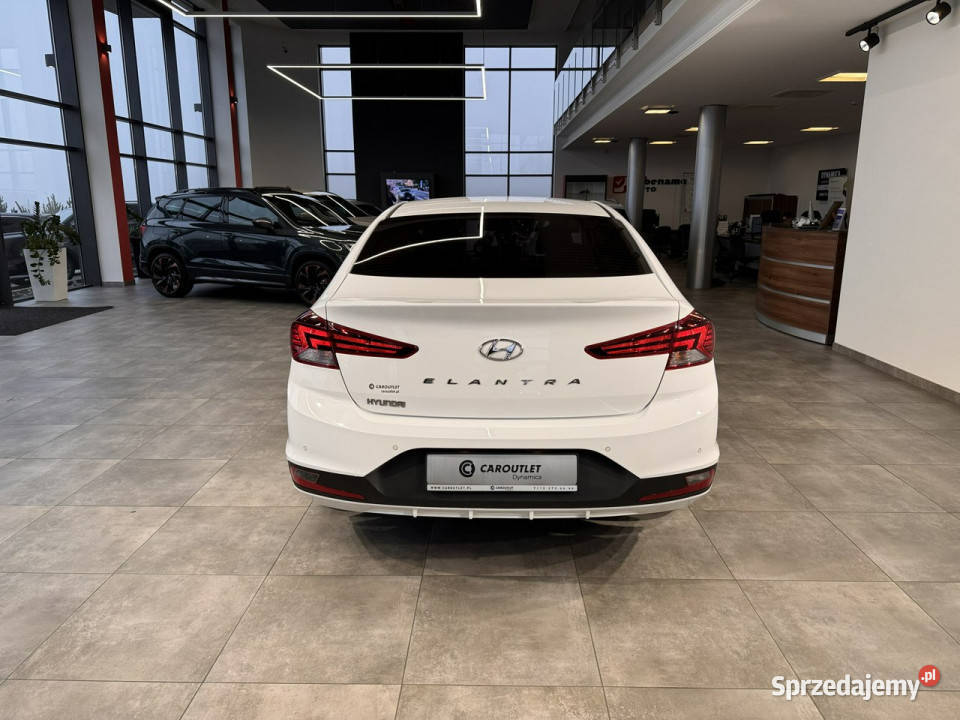 Hyundai Elantra 16MPI 126 M6 2019 r salon 4/5 Myślenice