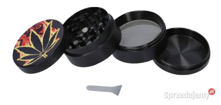 Czarny Młynek do Tytoniu Suszu Grinder Crusher śląskie Ostrowy nad Okszą