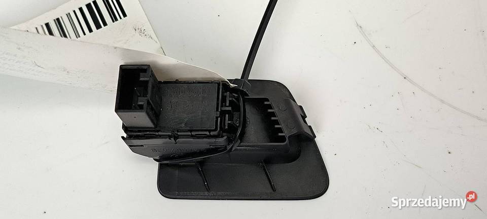 PRZYCISK VOLKSWAGEN PASSAT B8 RLINE 3G0959831 osobowe kujawsko-pomorskie Lipno