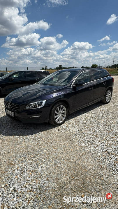 Volvo V60 T3 benzyna Automat Bezwypadkowy Serwis V60 Ocice