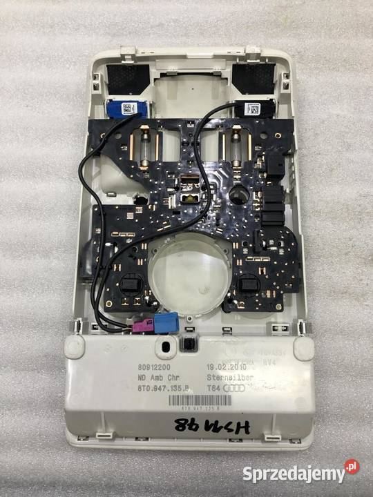 LAMPKA PODSUFITKI AUDI A5 8T 8T0947135B sprzedam