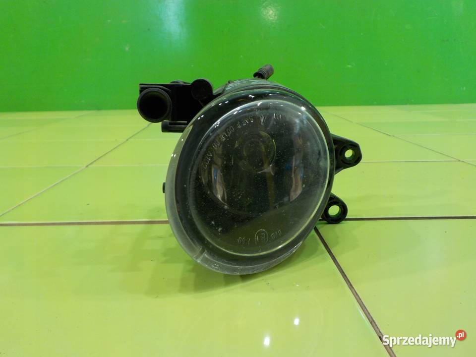 VOLVO C70 II 24 D AUT 07r 2D halogen prawy Oświetlenie Suków sprzedam