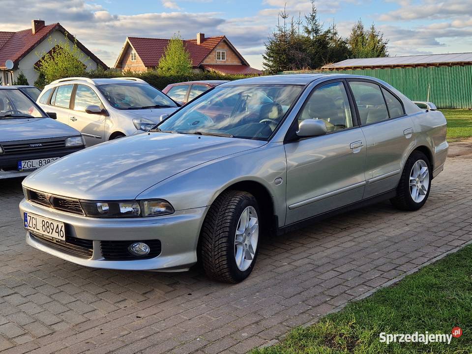 Mitsubishi Galant 24 87 skórzana tapicerka Goleniów