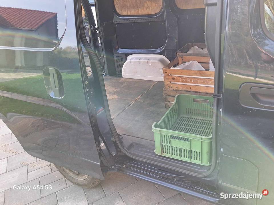 Sprzedam NISSAN NV200 klimatyzacja sprzedam