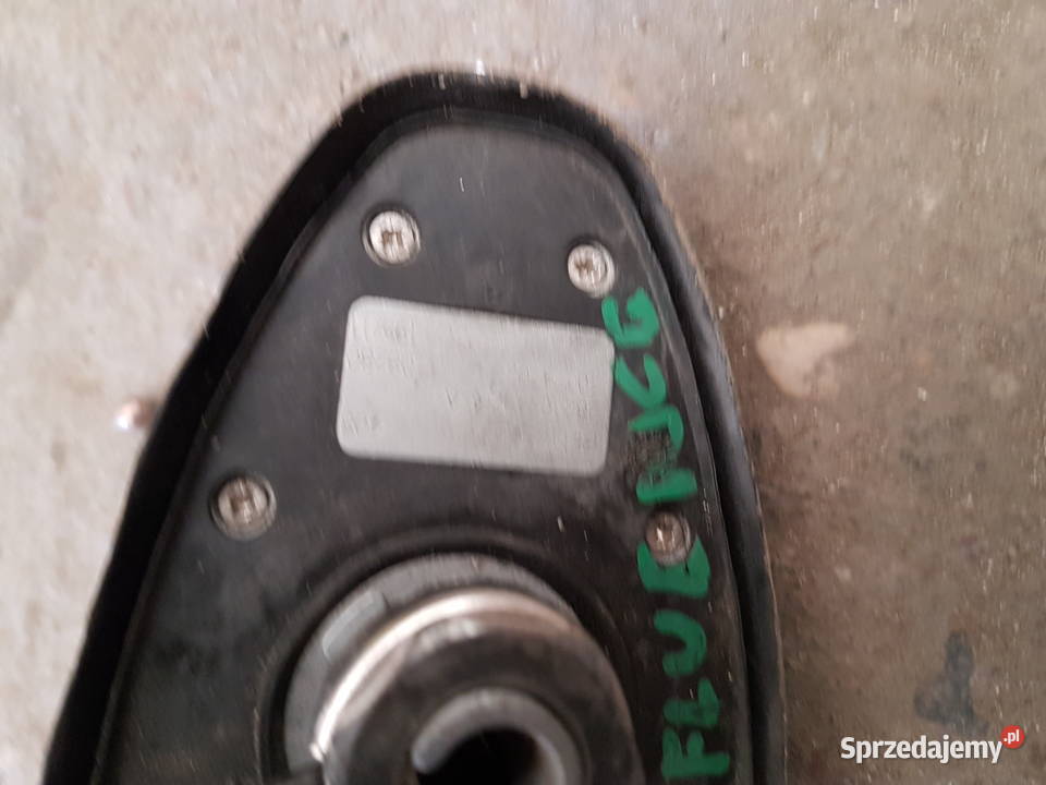 RENAULT FLUENCE ANTENA RADIA PODSTAWA ANTENY Turek