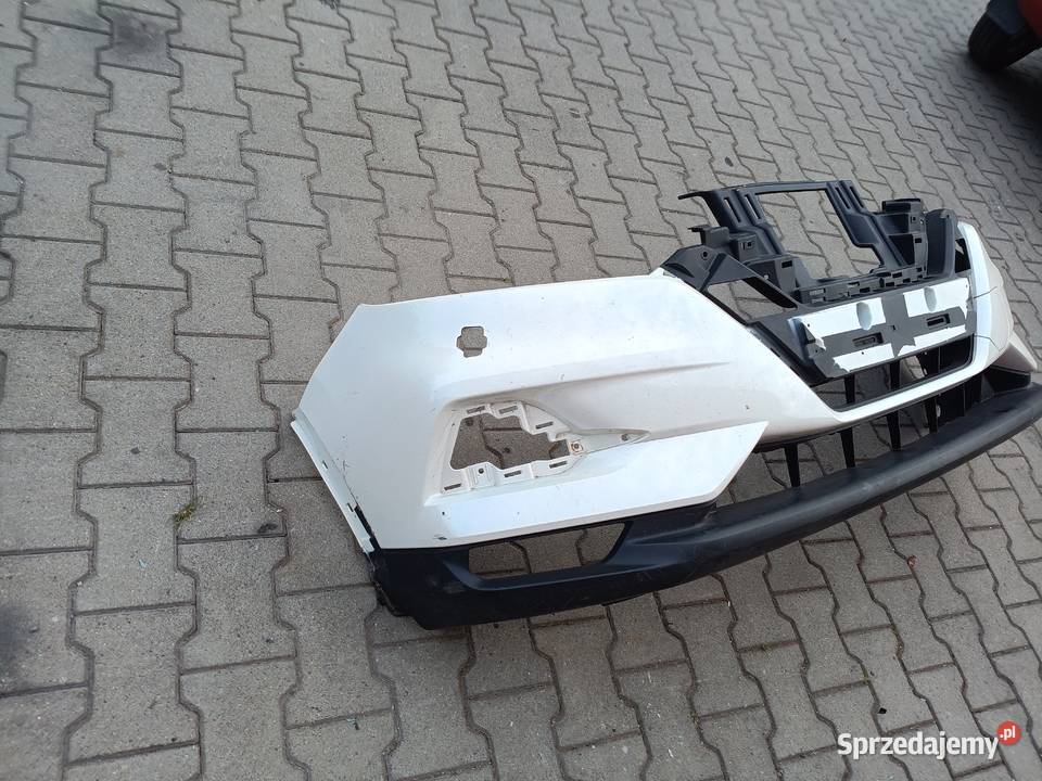 Nissan Qashqai J11 lift 62022HV00H zderzak Krosno