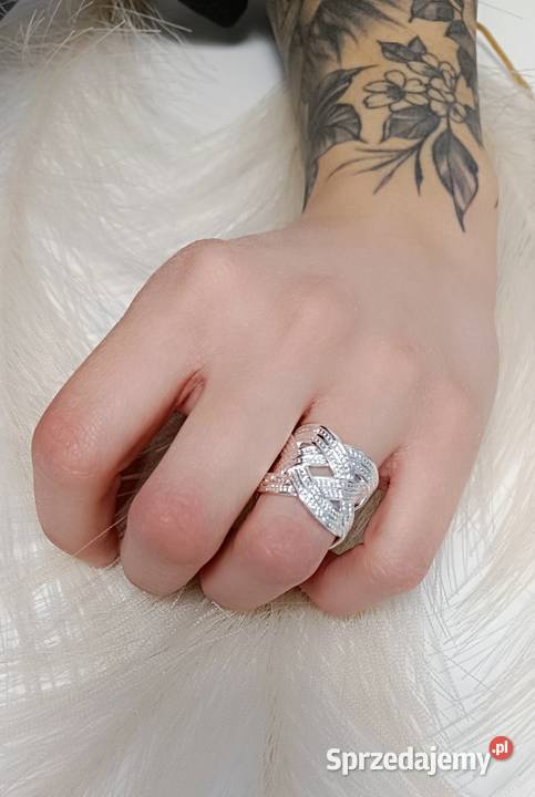 Pierścionek pierścień srebrny duży przeplatany Stalowa Wola sprzedam