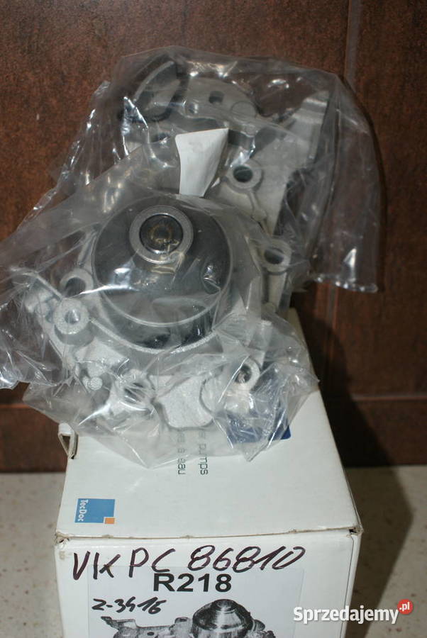 R218 DOLZ POMPA WODY RENAULT Pompa wodna Białobrzegi
