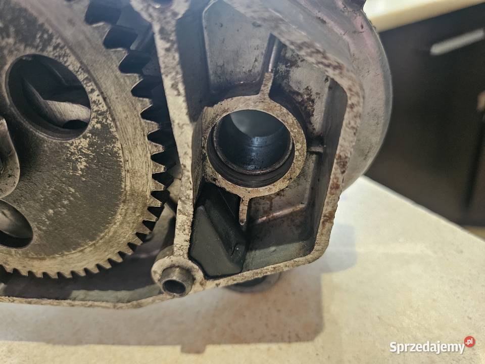 Komar silnik kartery wał skrzynia biegów Pielgrzymka sprzedam