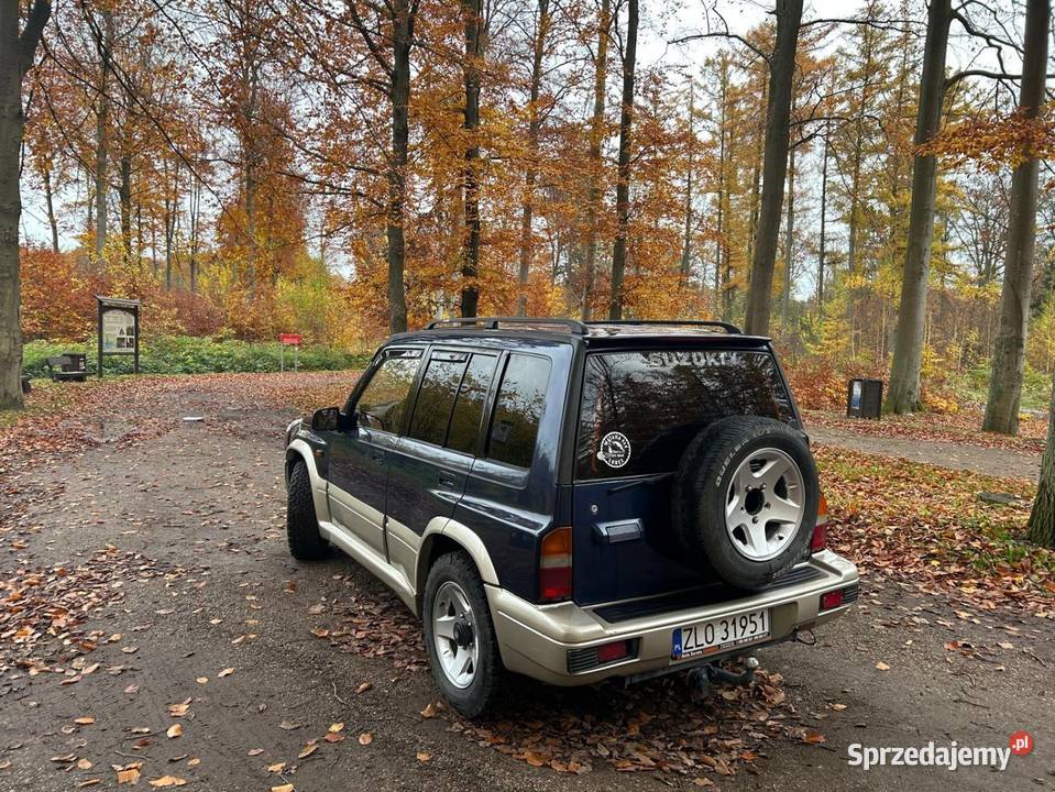 Suzuki Vitara V6 20 24V 1997 r 4D benzyna 4x4 gniazdo SD Węgorzyno