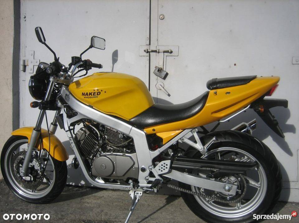 Hyosung GT 125 Naked 2005 Specs and Photos